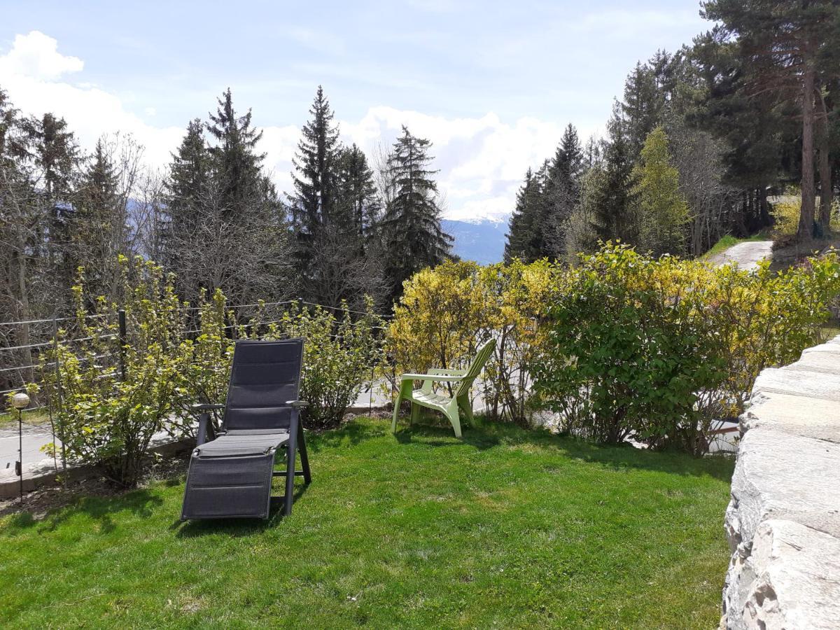 Les Loulou Apartment Savièse Екстериор снимка